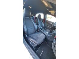 MERCEDES-BENZ - A 45 AMG - 2015/2015 - Branca - R$ 179.990,00