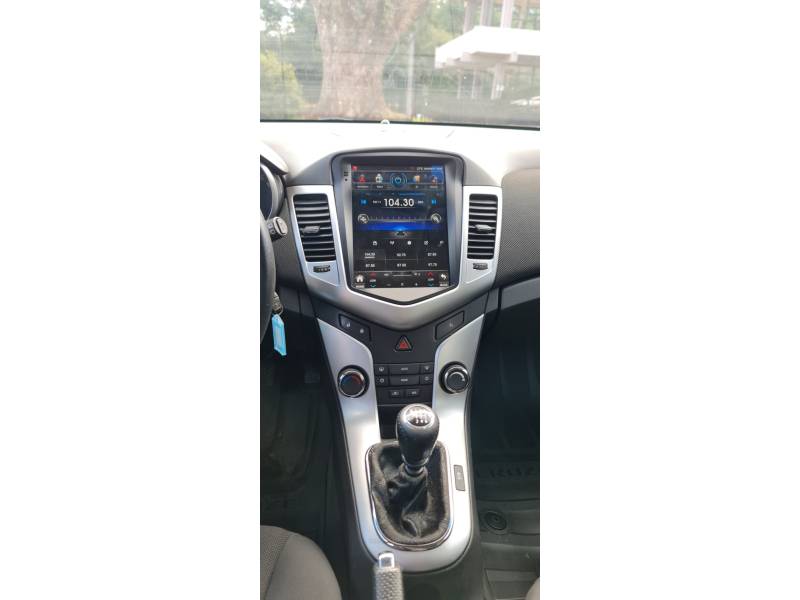 CHEVROLET - CRUZE - 2013/2014 - Branca - R$ 59.990,00