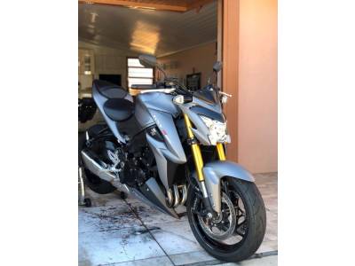 SUZUKI - GSXS - 2016/2017 - Cinza - R$ 55.990,00