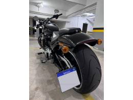 HARLEY-DAVIDSON - SOFTAIL - 2017/2018 - Preta - R$ 76.990,00