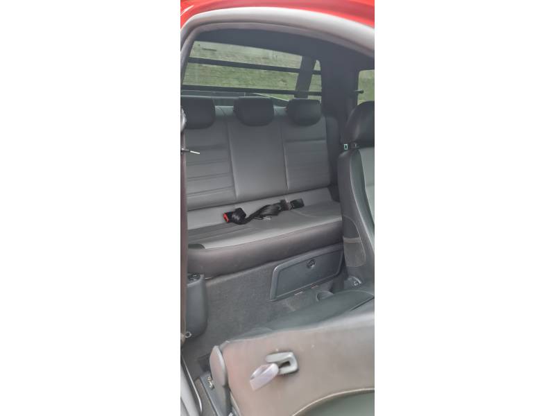VOLKSWAGEN - SAVEIRO - 2015/2016 - Vermelha - R$ 74.990,00