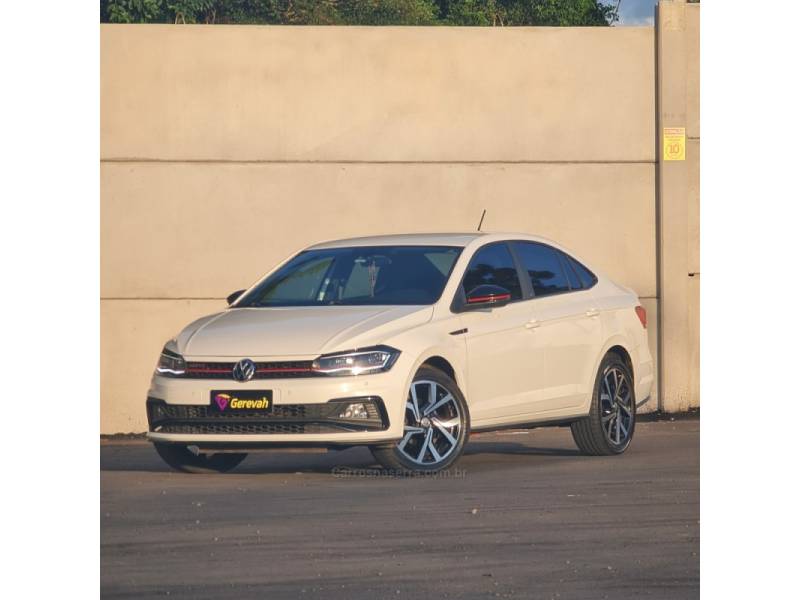 VOLKSWAGEN - VIRTUS - 2021/2022 - Branca - R$ 119.990,00