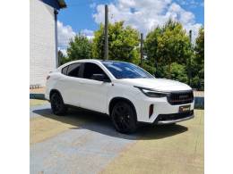 FIAT - FASTBACK - 2025/2026 - Branca - R$ 156.990,00