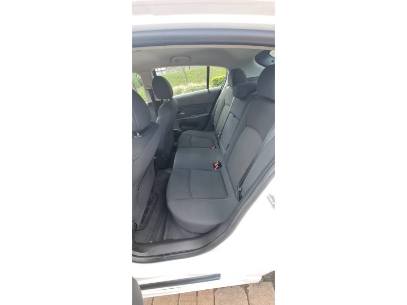CHEVROLET - CRUZE - 2013/2014 - Branca - R$ 59.990,00