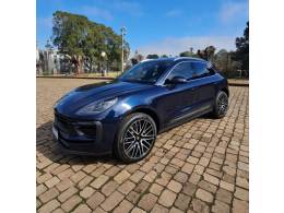 PORSCHE - MACAN - 2022/2023 - Azul - R$ 459.990,00