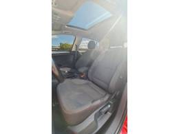 VOLKSWAGEN - GOLF - 2017/2017 - Vermelha - R$ 84.990,00