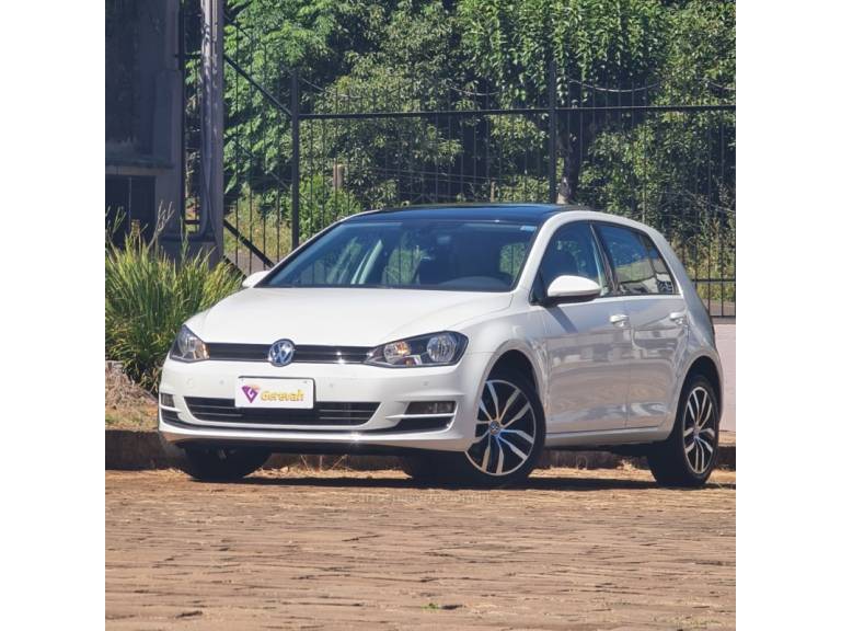 VOLKSWAGEN - GOLF - 2017/2017 - Branca - R$ 94.990,00