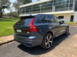 VOLVO - XC60 - 2021/2022 - Azul - R$ 264.990,00