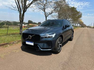 VOLVO - XC60 - 2021/2022 - Azul - R$ 264.990,00