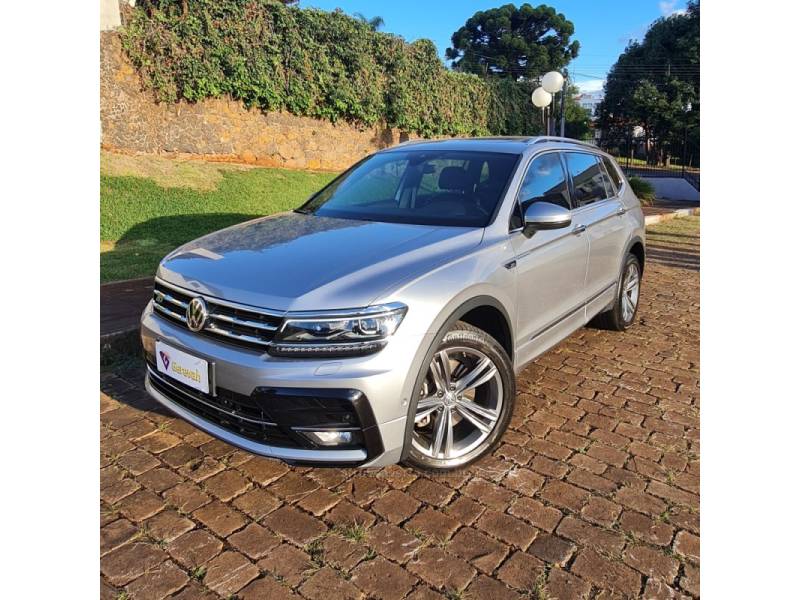 VOLKSWAGEN - TIGUAN - 2019/2019 - Prata - R$ 164.990,00