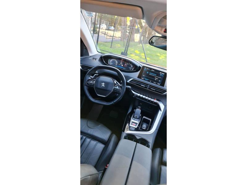 PEUGEOT - 3008 - 2019/2020 - Vermelha - R$ 119.990,00