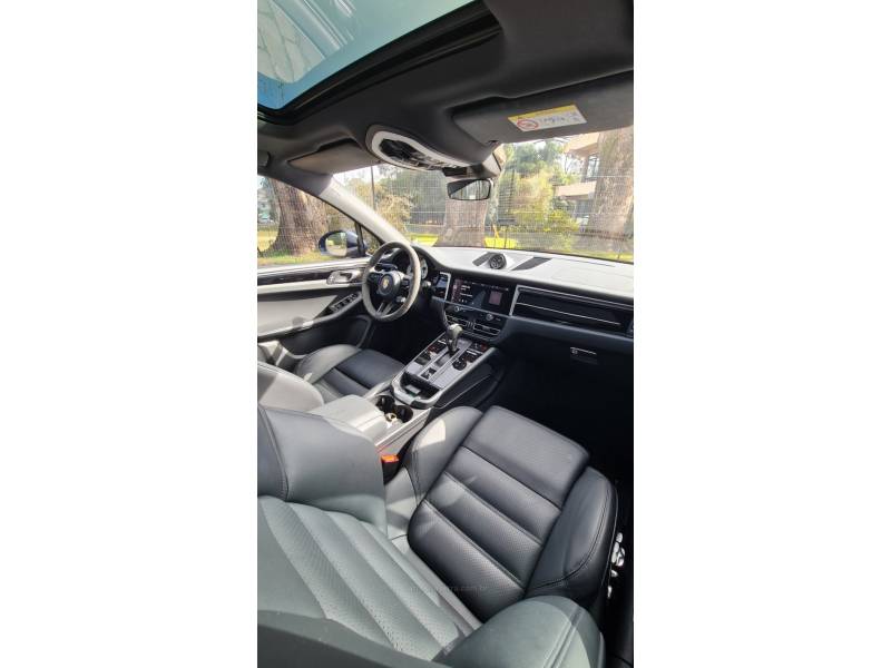 PORSCHE - MACAN - 2022/2023 - Azul - R$ 459.990,00
